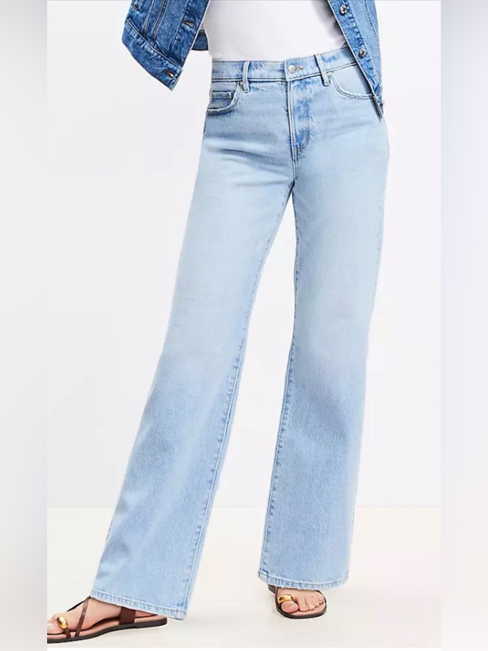 LOFT Relaxed Straight Leg Jeans - Size 12 - GUC